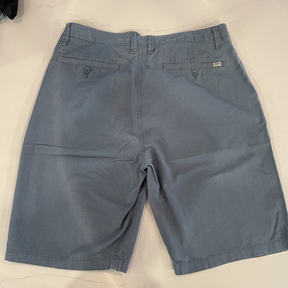Three  pairs of VANS shorts. Size 34. All very good condition. - Picture 6 of 10